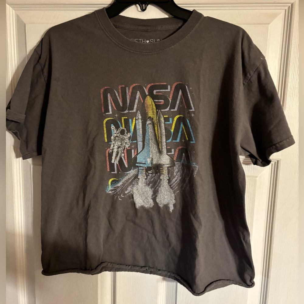 Gray NASA t-shirt